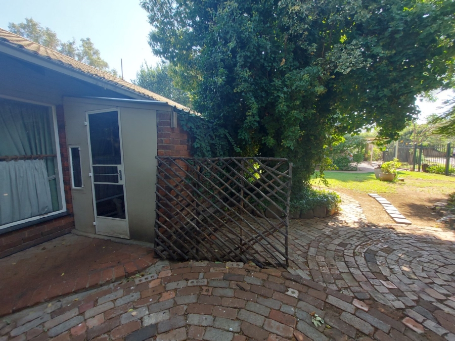 4 Bedroom Property for Sale in Brandwag Free State